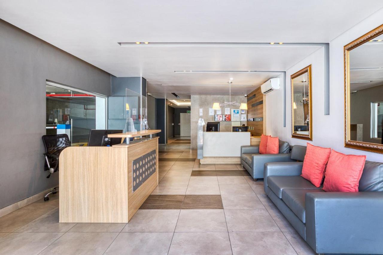 Backup-Powered Colourfull City Balcony Apartment Cidade Do Cabo Exterior foto